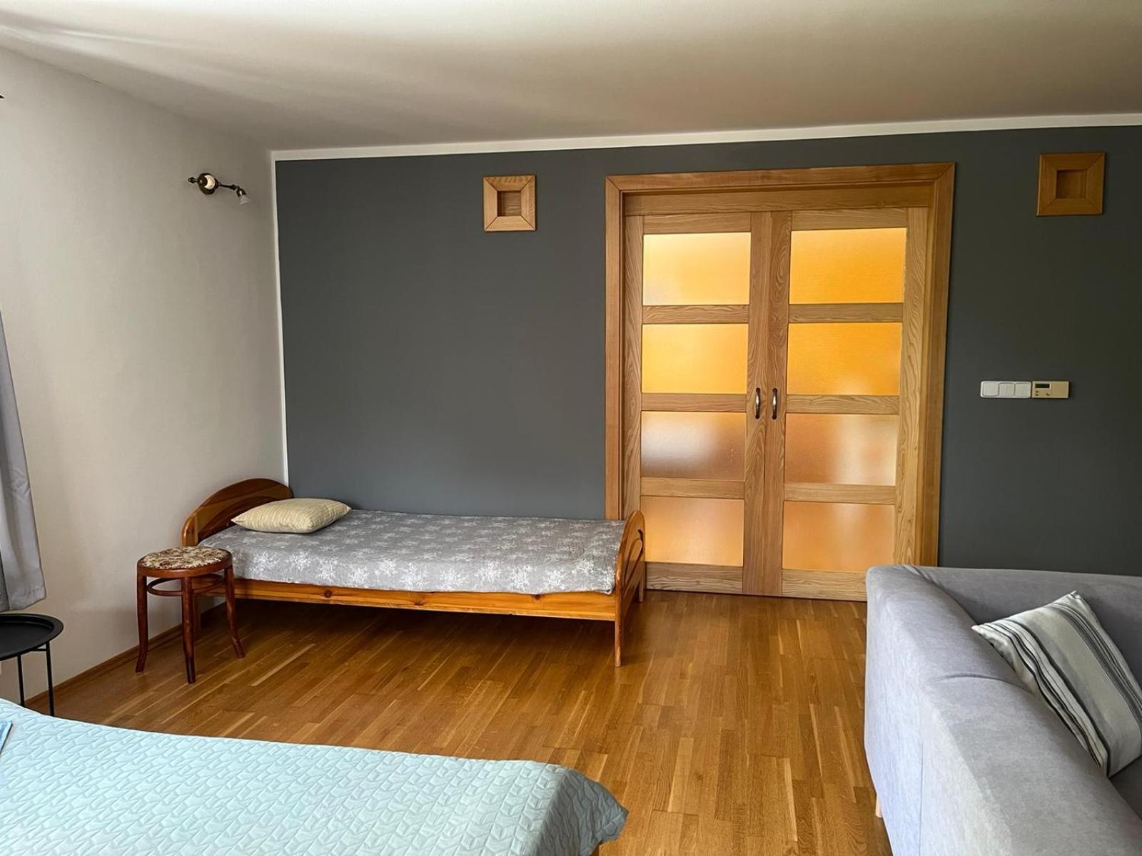 רומבורק Apartman Pod Klasterem מראה חיצוני תמונה